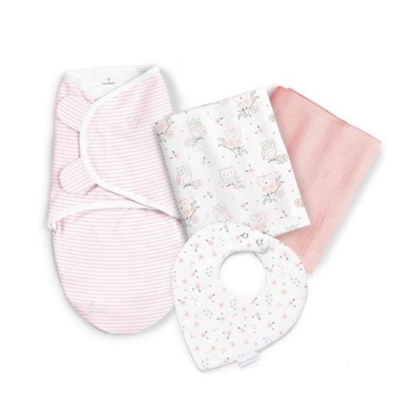 SwaddleMe Other Swaddleme Baby 4piece Gift Set Poshmark